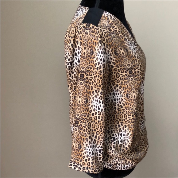 The Limited Leopard Print Blouse - Picture 4 of 6